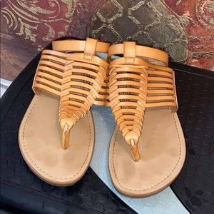 American eagle sandals